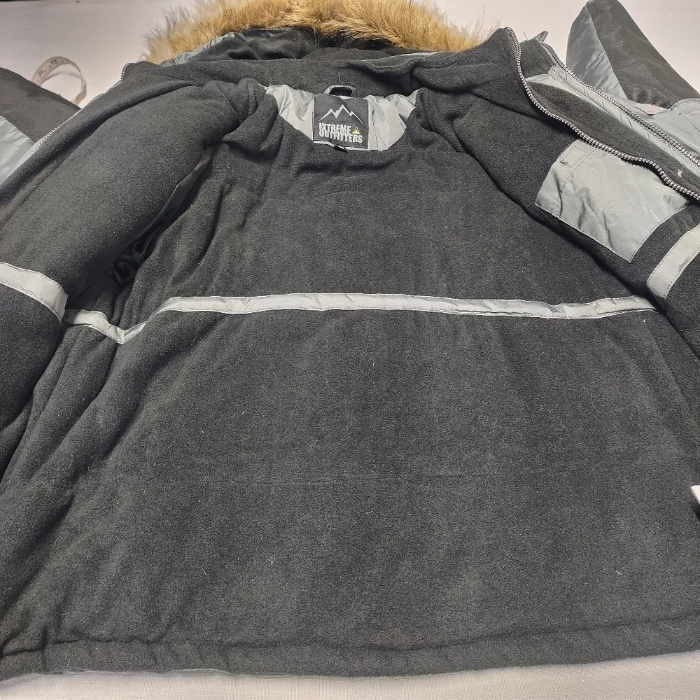 iXtreme Outfitters Hooded Charcoal Grey Oxford Parka Jacket Coat Big Boy's Sz 18